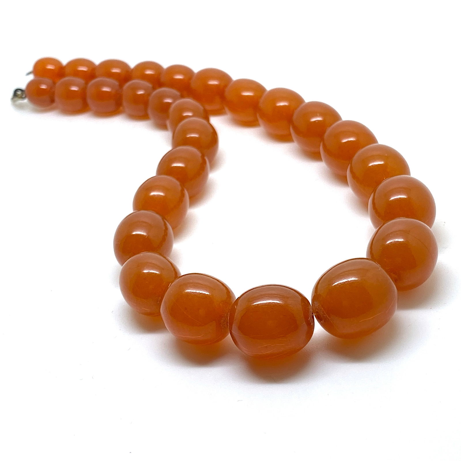 Exquisite Vintage Amber Necklace made from Olive shaped Amber beads - 7