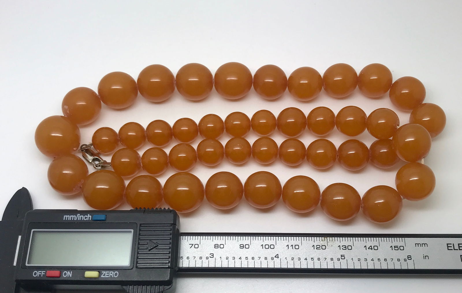 Impressive Vintage Amber Necklace made from Round Amber beads - 10