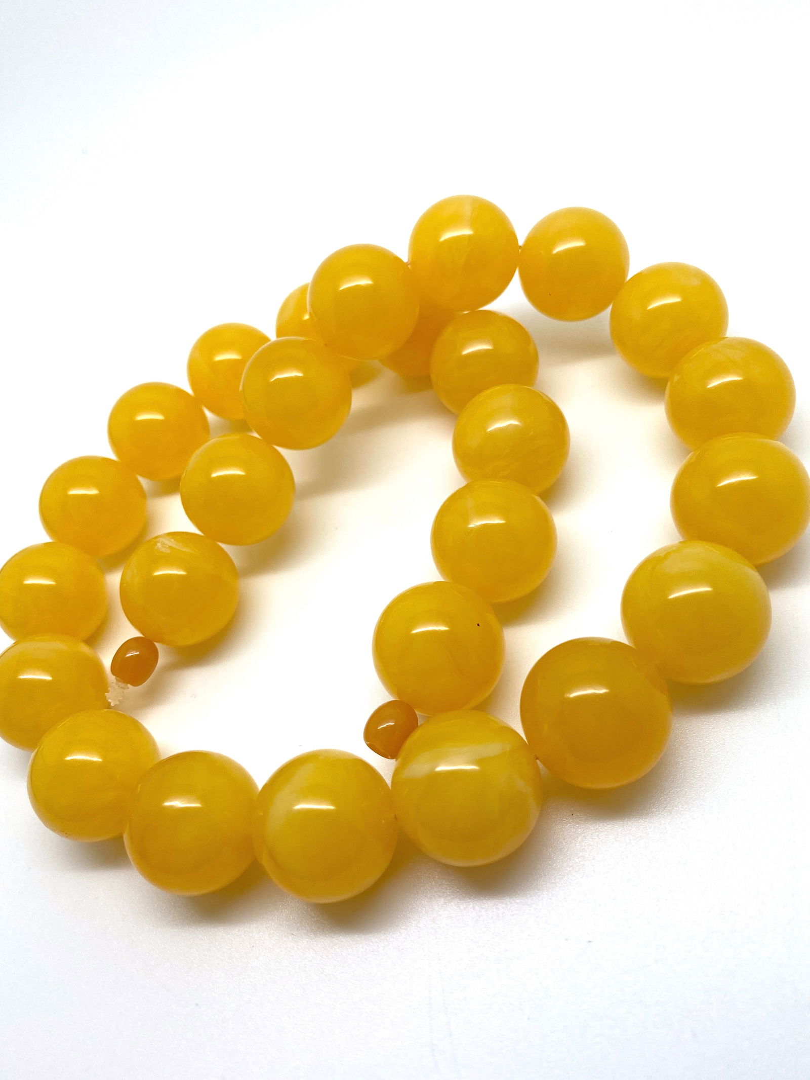 Unique and Stunning Amber Necklace made from Round Amber beads - 7