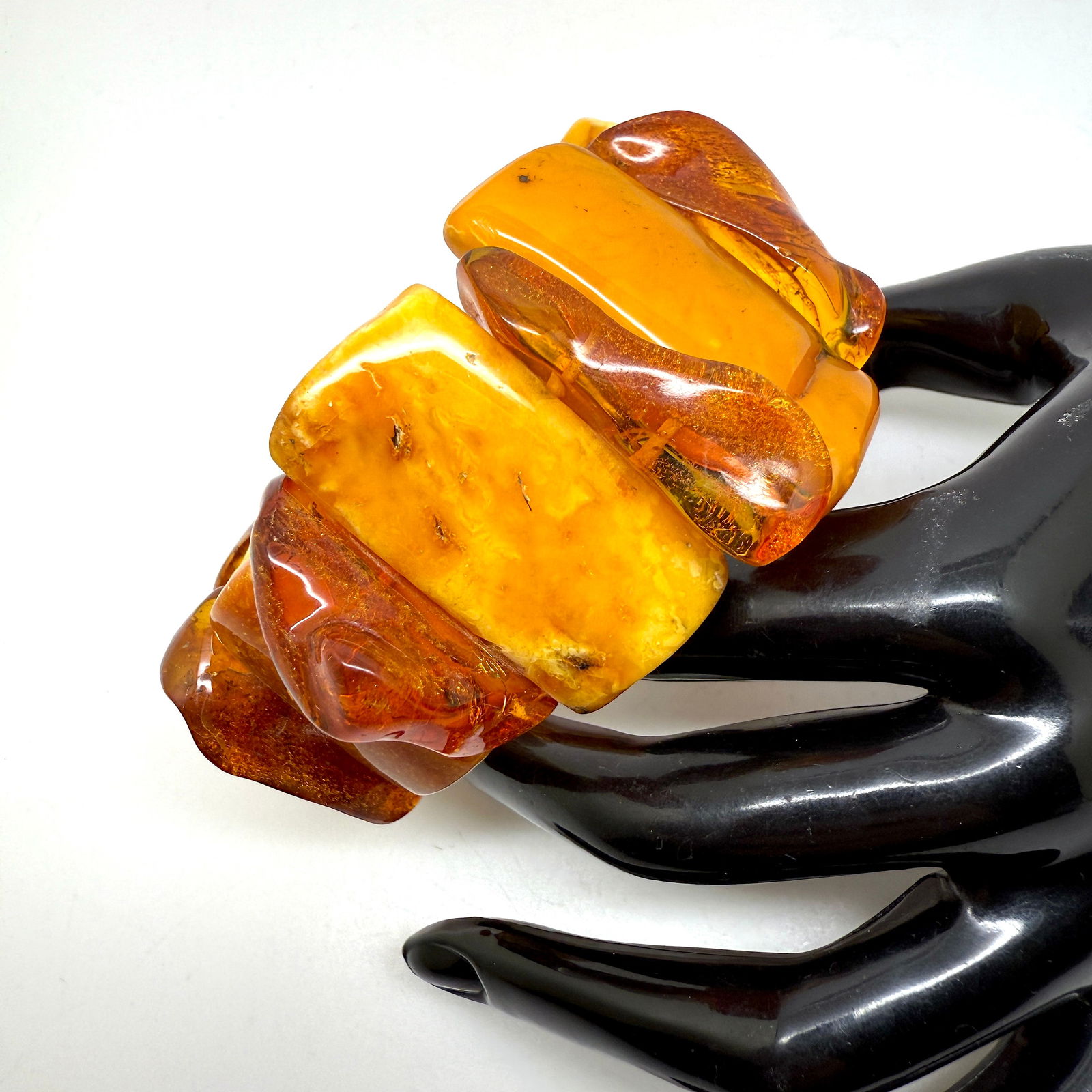 Amazing Vintage Amber Bracelet made from Rectangle shaped Amber beads - 6