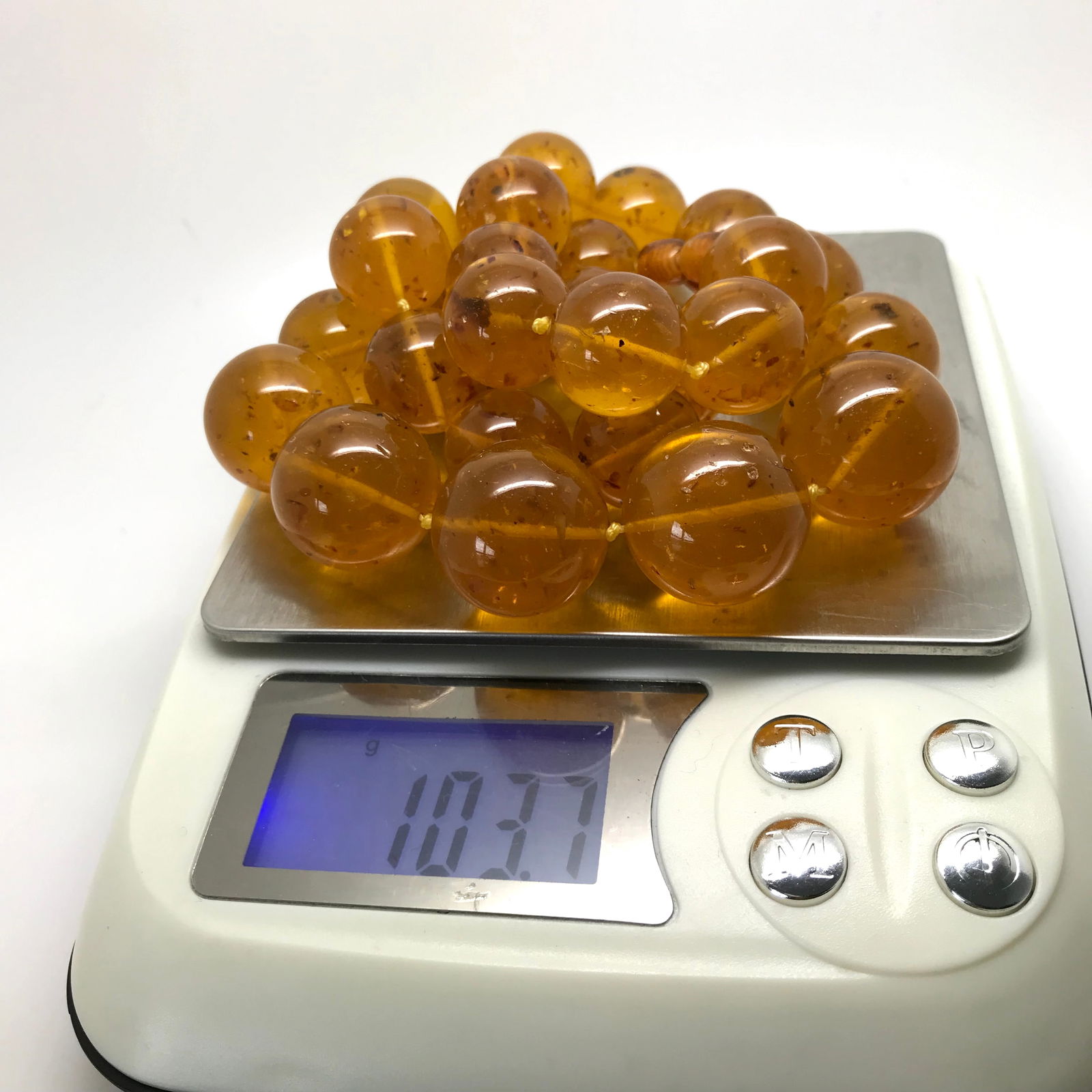 Marvellous Vintage Amber Necklace made from Round Amber beads - 7