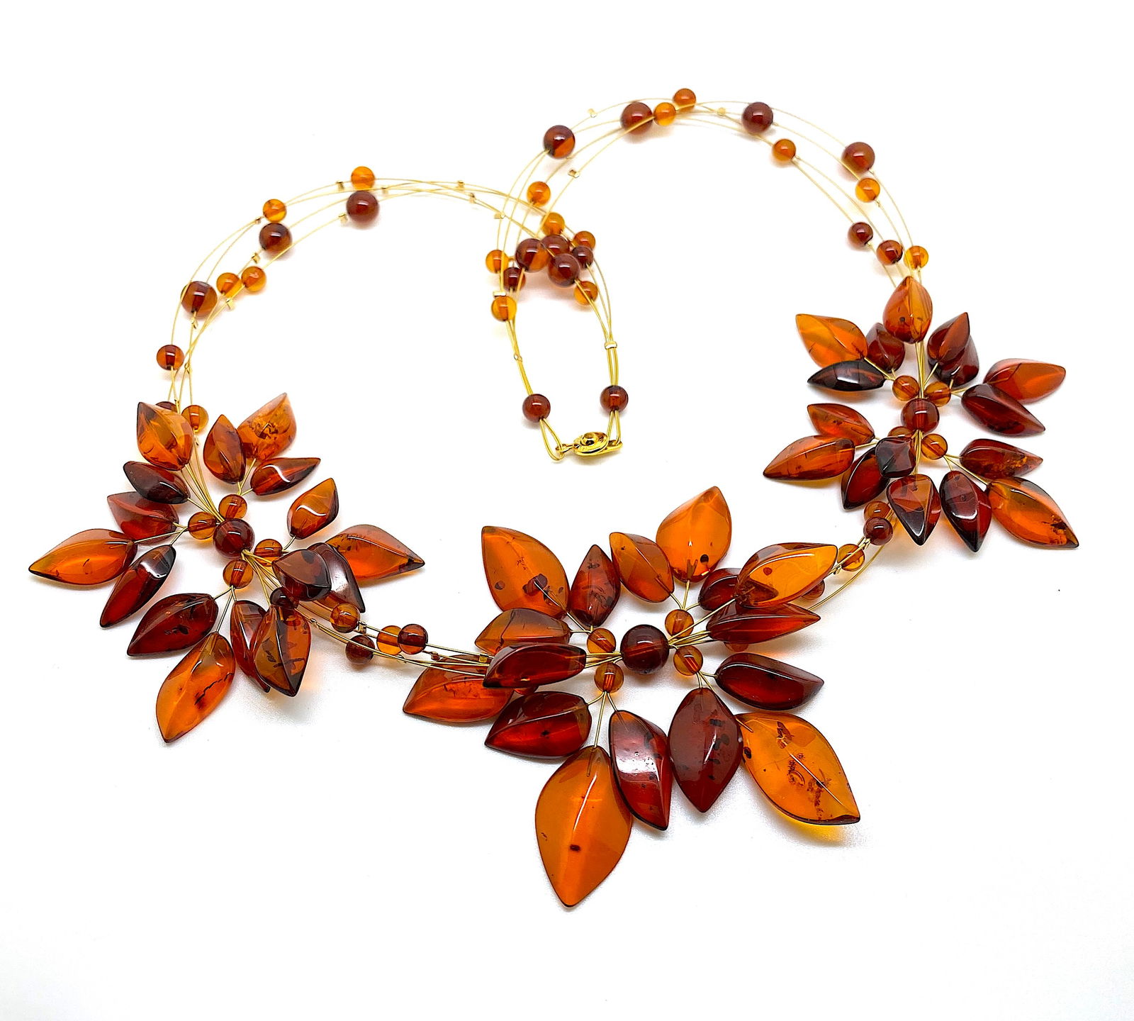 Stunning Amber Floral Necklace made from leaf like bead ornaments - 5
