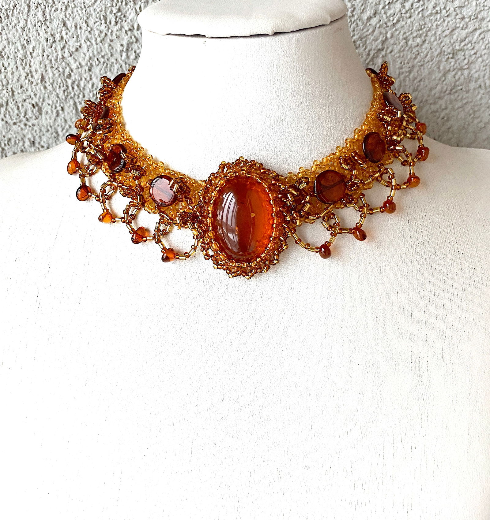 Grand Amber Floral Choker made from leaf like bead ornaments - 8