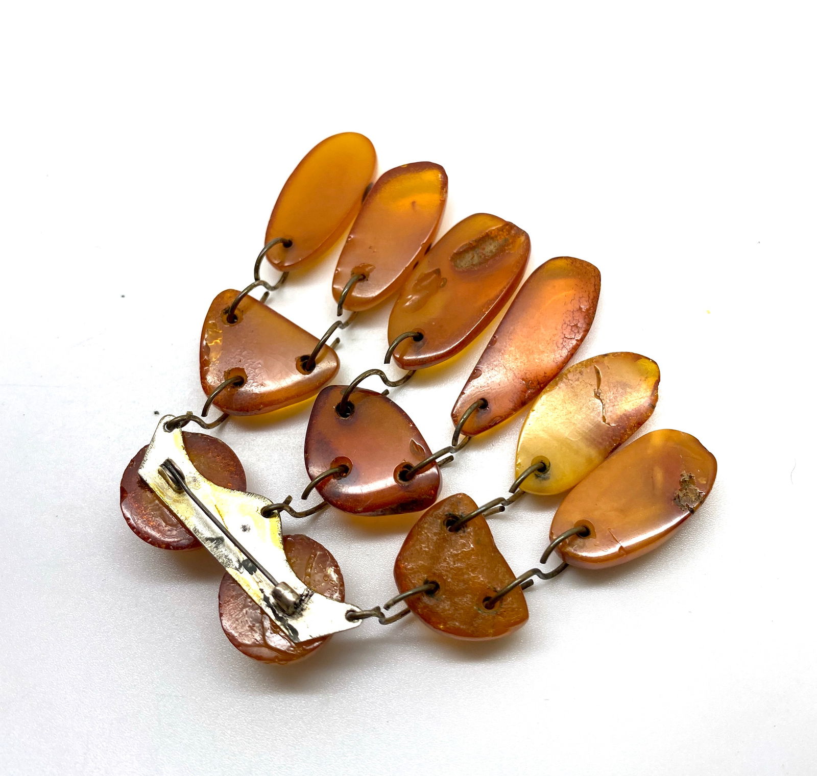 Fascinating Vintage Amber Brooch - 6