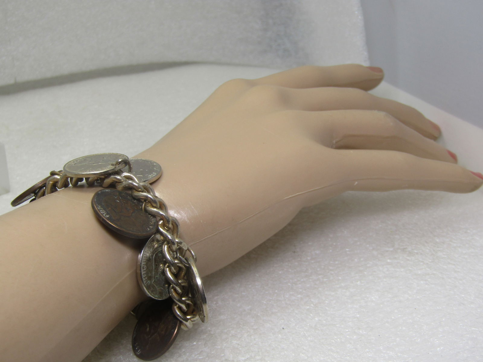 Vintage Foreign Coin Bracelet, 15 Coins, 7", Phillipines , 1960's - 6