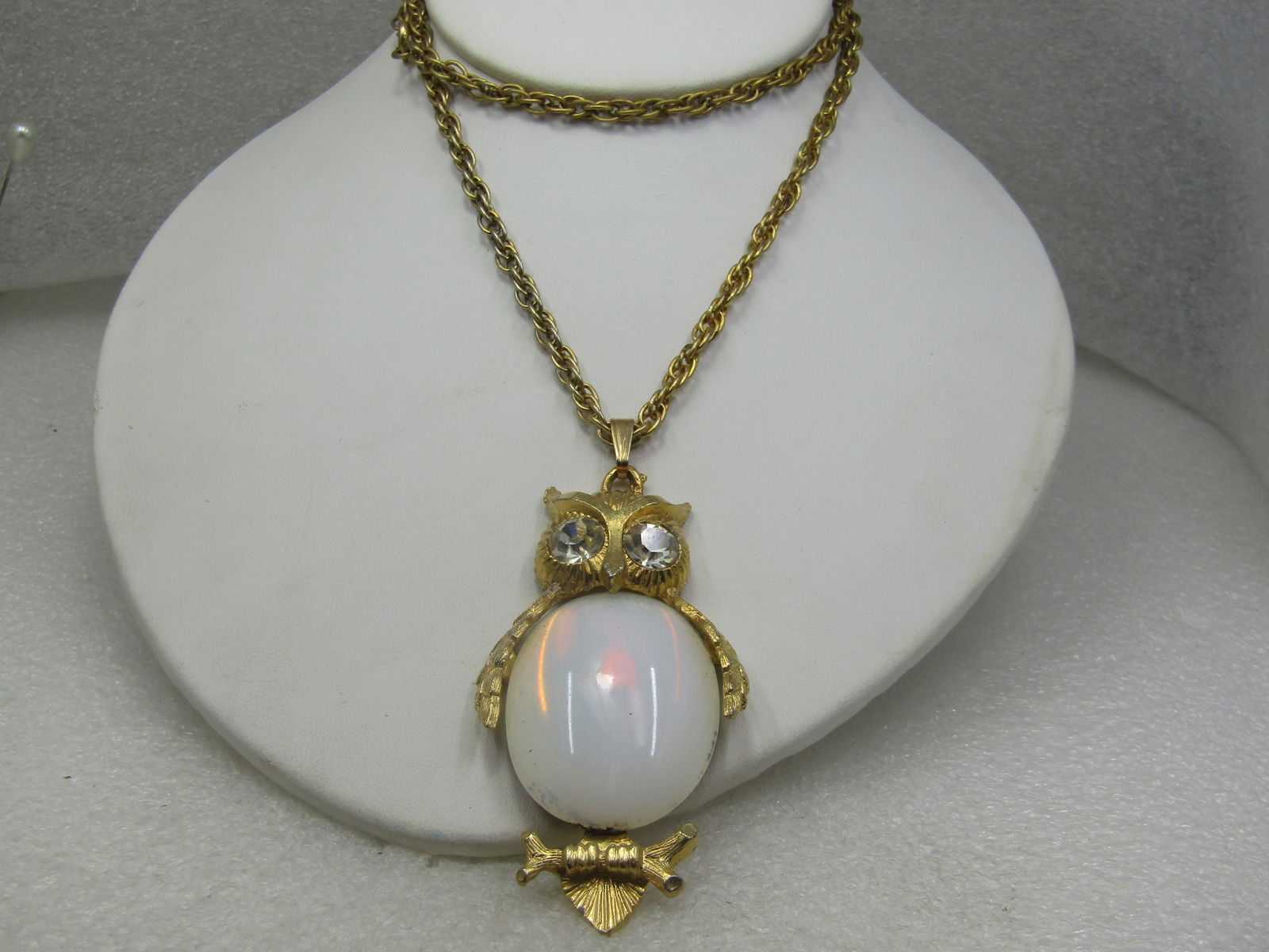 Vintage White Glass & Rhinestone Owl Necklace, 1960's, 24" - 2