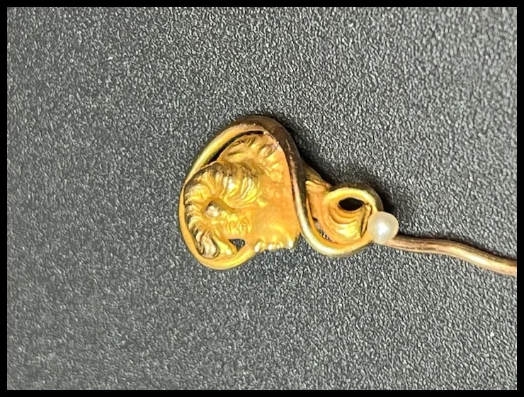 Vintage Woman's Profile 10k Gold Stickpin - 7