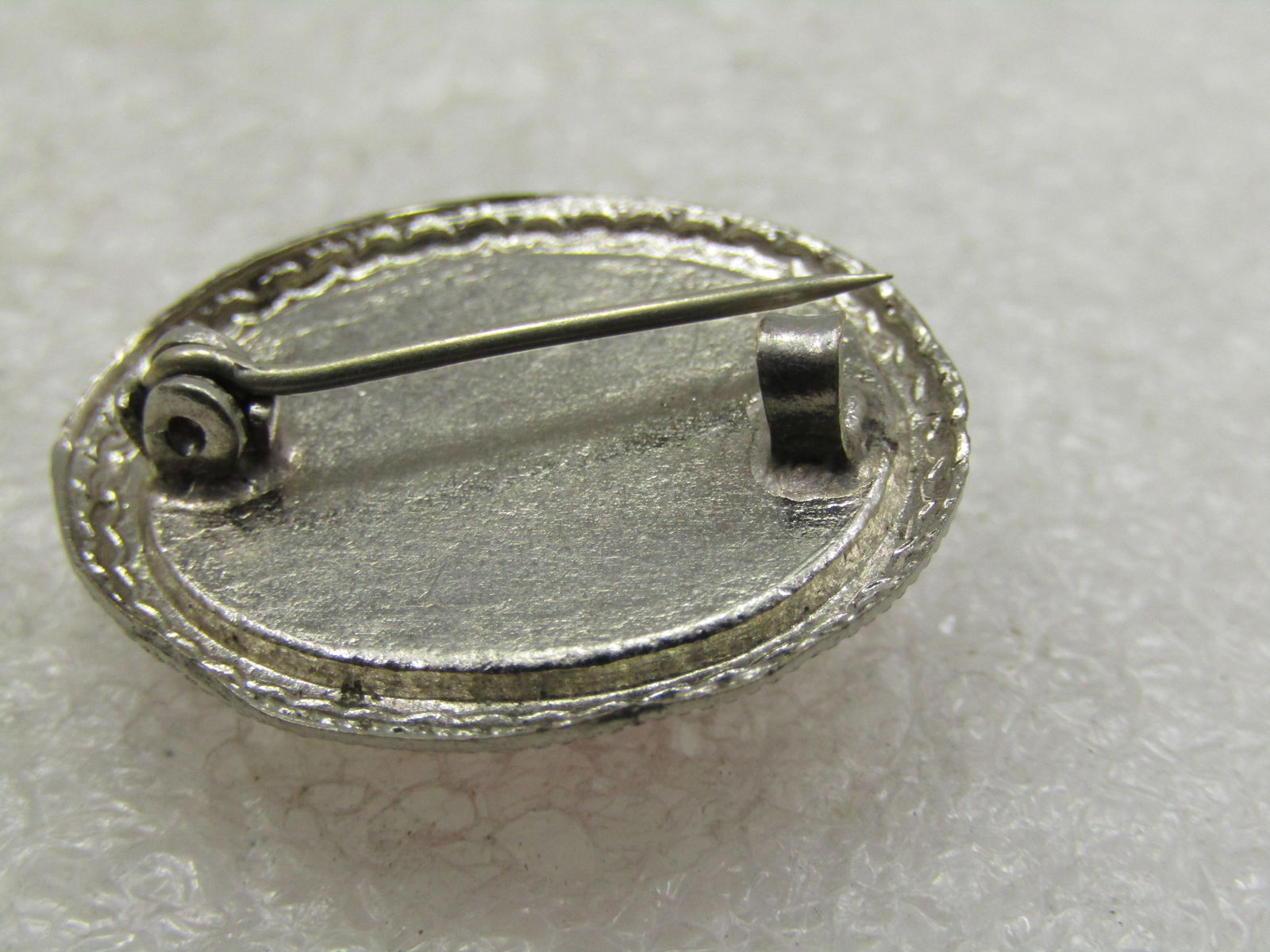 Vintage Pink Glass Framed Brooch, C-Clasp, 1930's-1940's. - 6