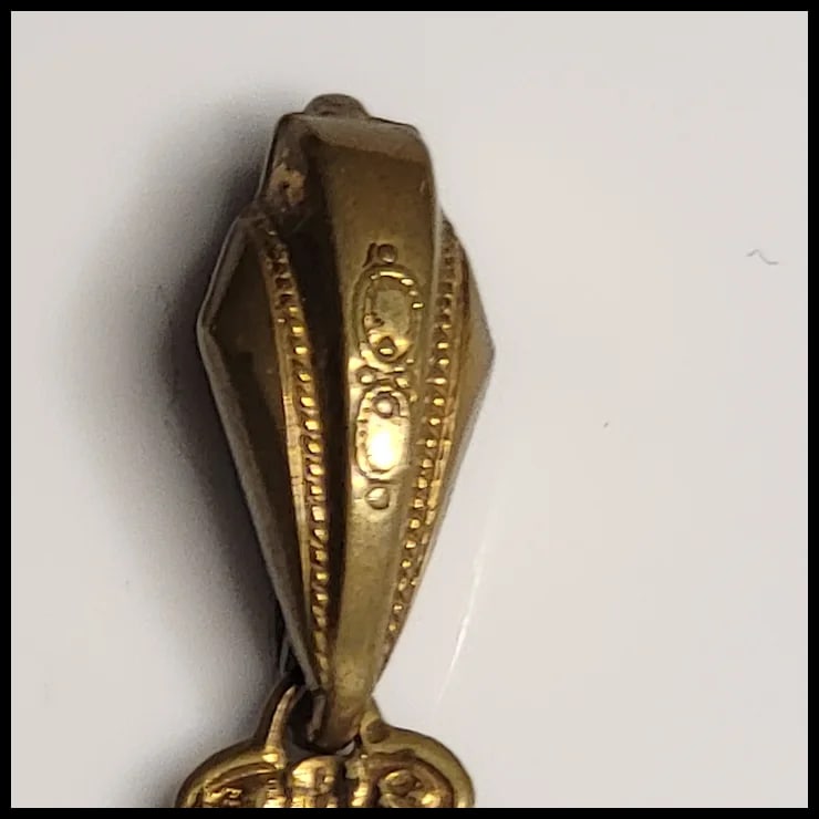 Large Ornnate Vintage Cameo Locket/Pendant - 6