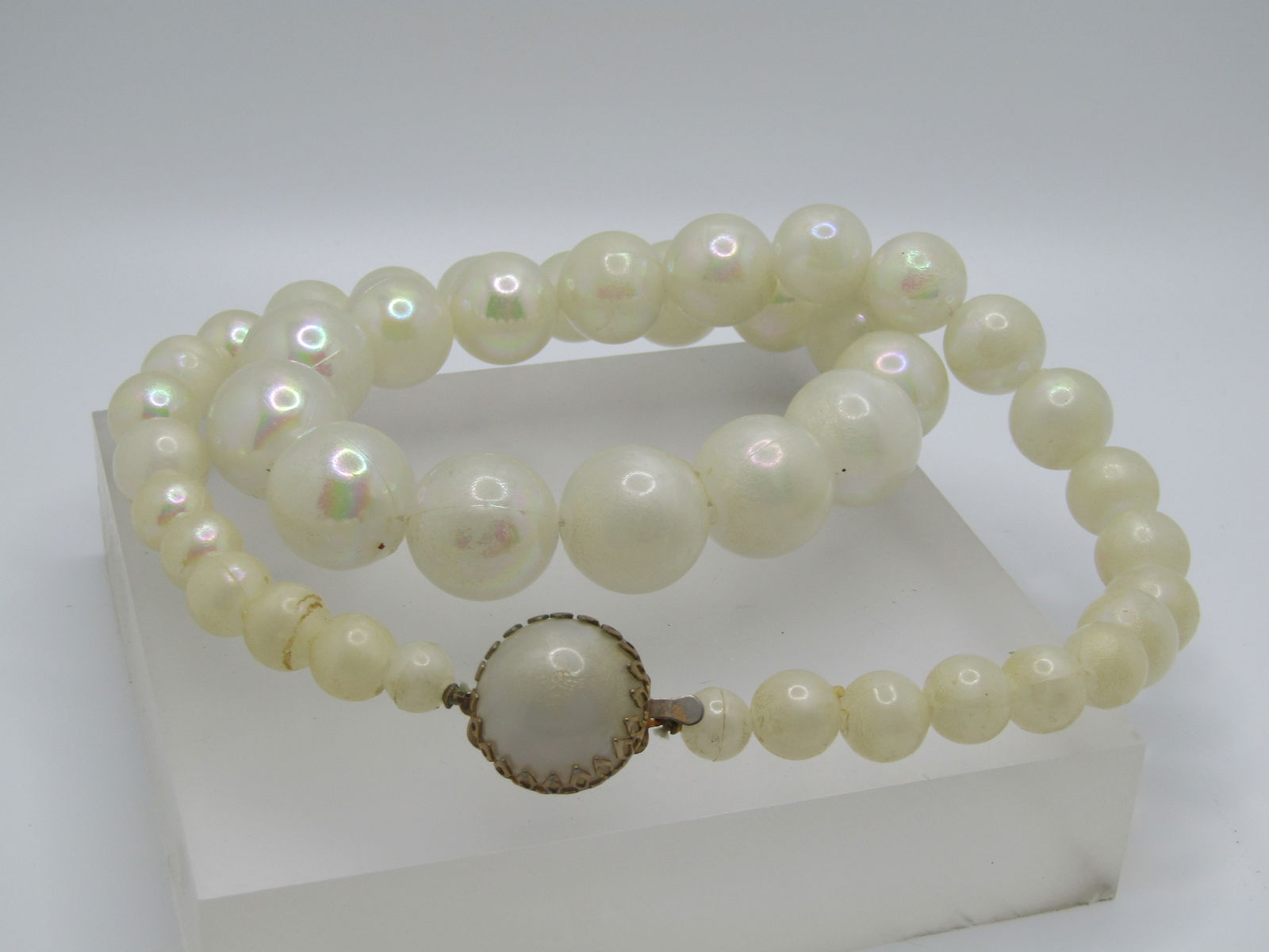 Vintage Iridescent Faux Pearl Necklace, Graduated, 23", Blox Clasp, 1940's-1950's - 5