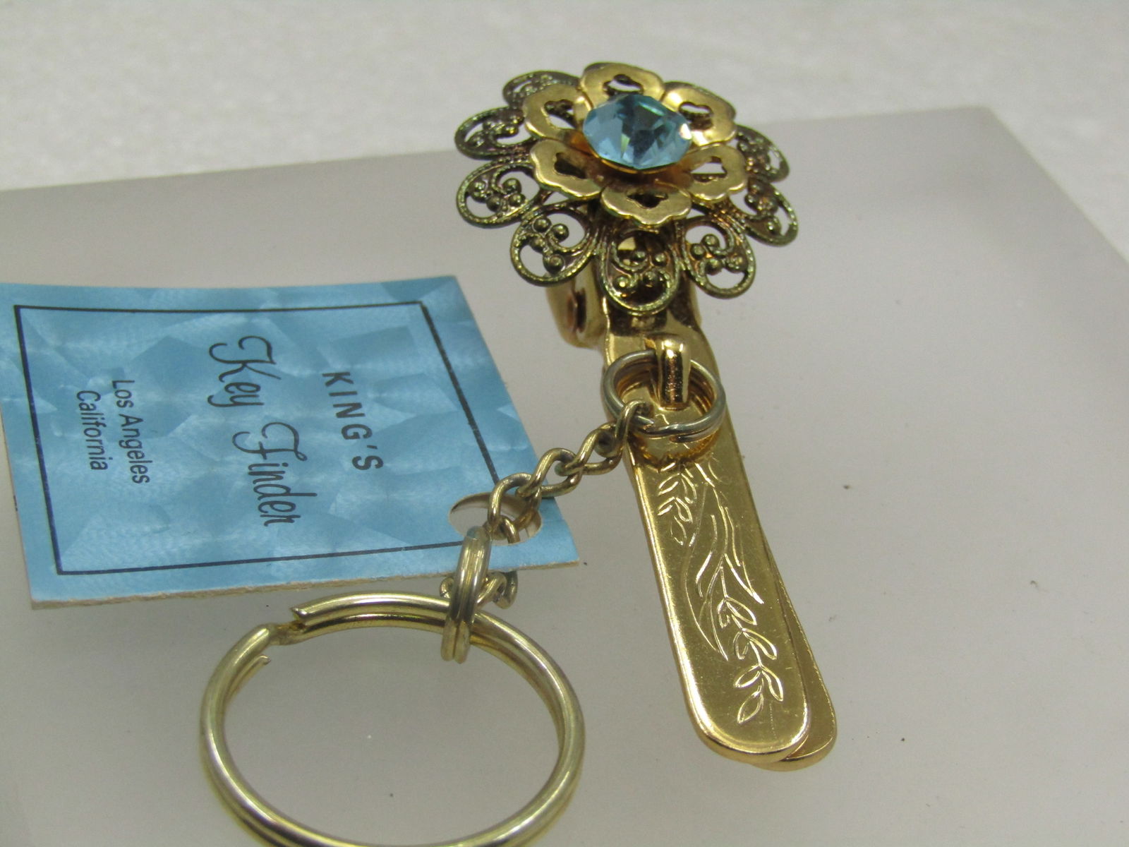 Vintage Blue Filigree Key Finder, King's , Unused, Original Card - 2
