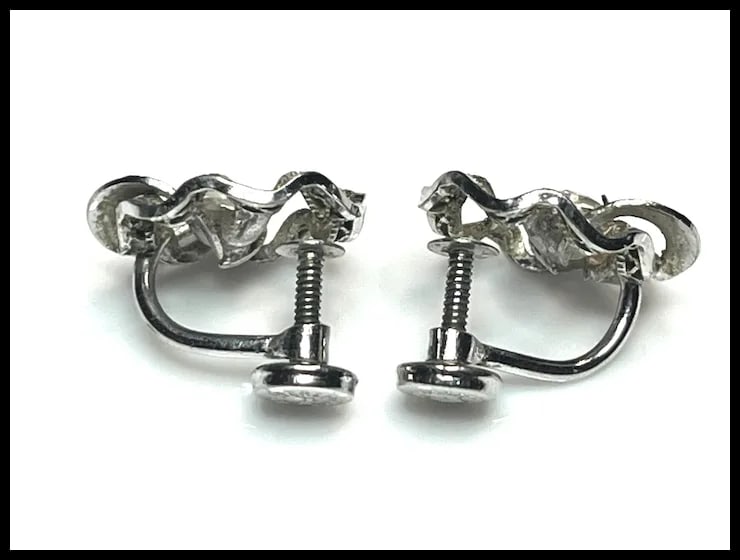 Vintage Sterling Flower Screw Back Earrings - 4
