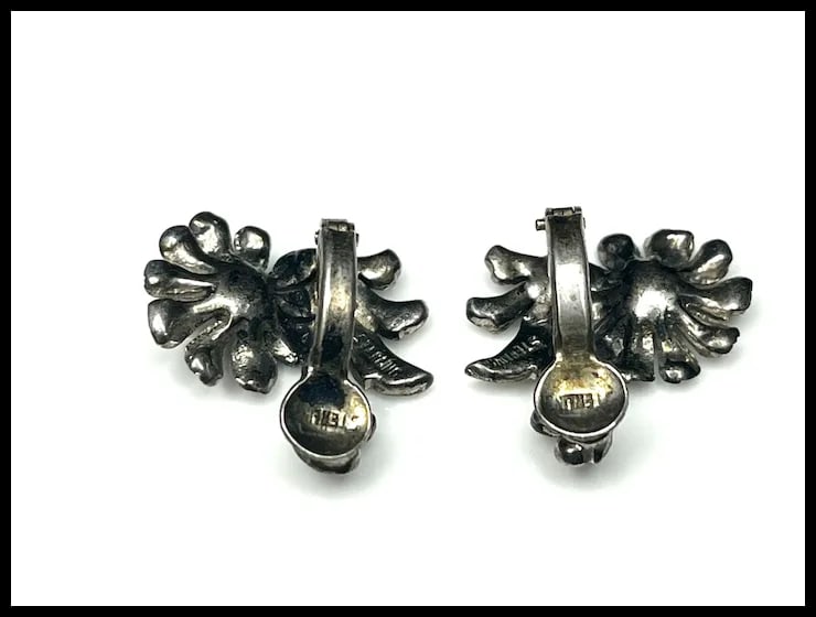 Vintage Sterling Silver & Marcasite Floral Clip Earrings - 5