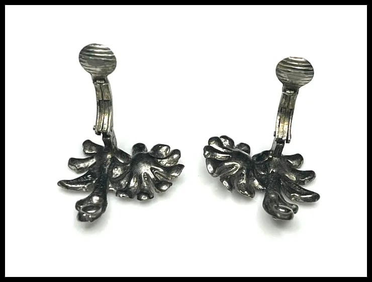 Vintage Sterling Silver & Marcasite Floral Clip Earrings - 6