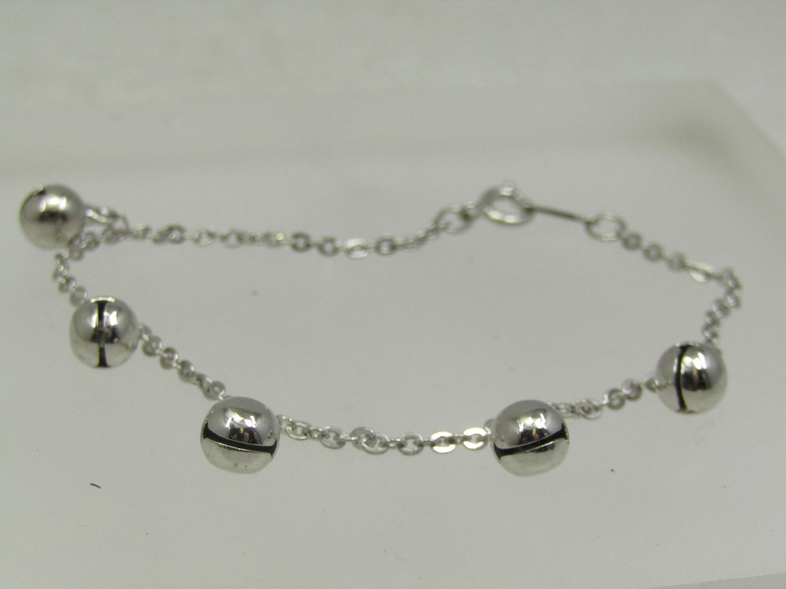 Vintage Drop Bead Bracelet, 7.5" Avon (1 of 4)