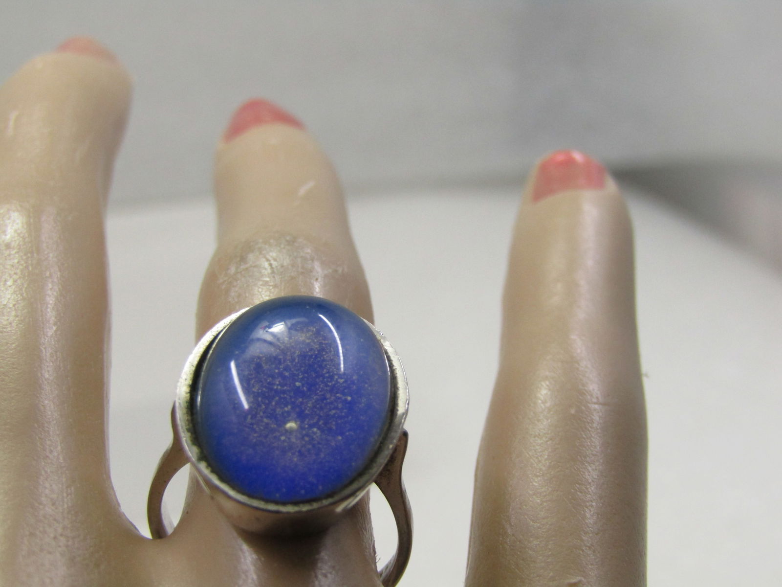 Vintage Sterling Silver Mood Ring, Sz. 7, - 10