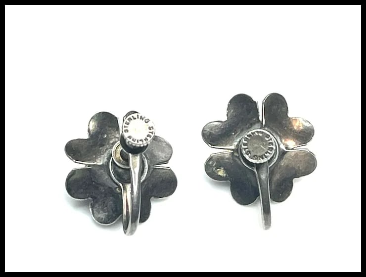 Vintage Sterling Silver Screw Back Flower Earrings - 3