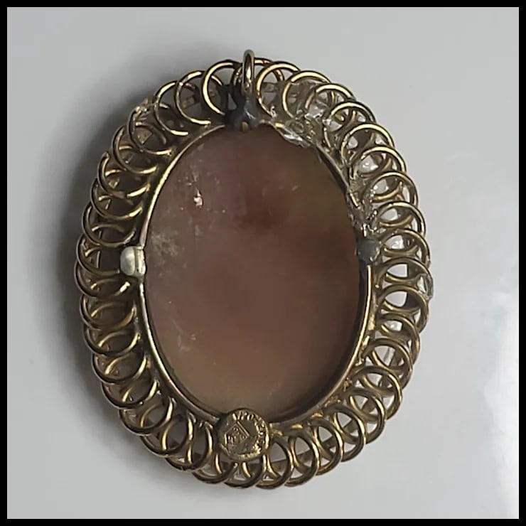Vintage Gold Filled Flower Cameo Pendant - 3