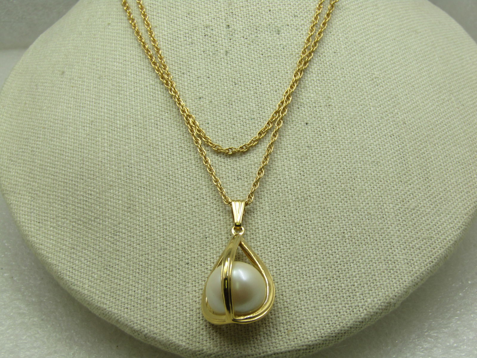 Vintage Caged Pearl Necklace, Avon, 1960's-1970's, 30" - 5
