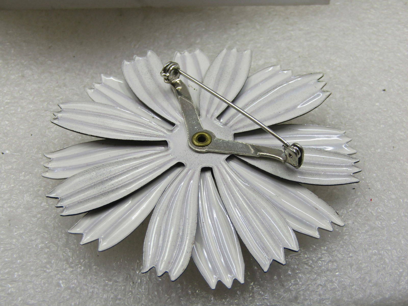 Vintage Black & White Enameled Blossom Brooch, 1960's - 5