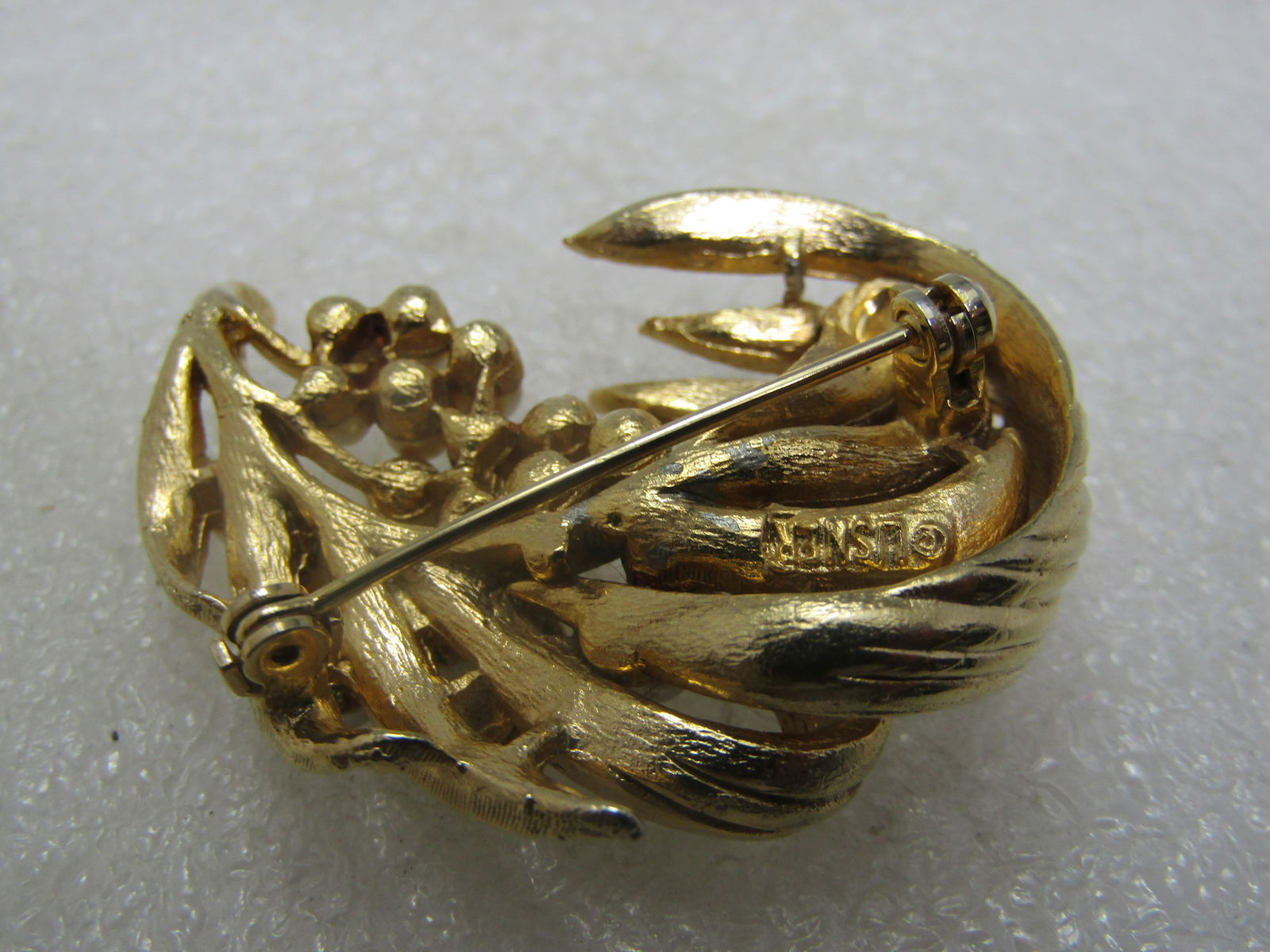 Vintage Faux Pearl Brooch, Signed Lisner, 1950's-1960's - 5