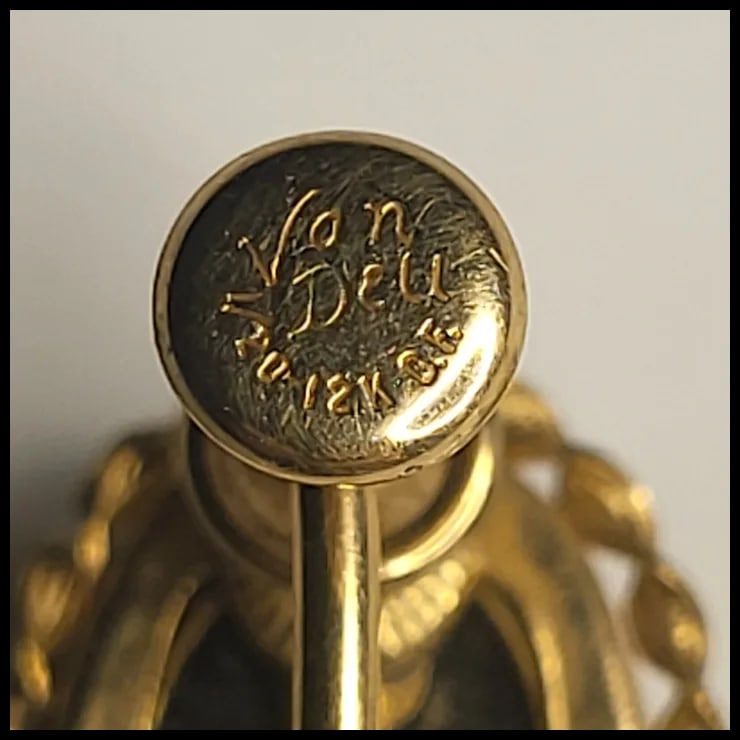 Vintage Van Dell Filigree Screw Back Cameo Earrings - 6