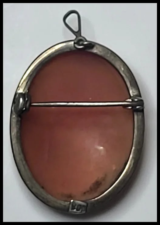Vintage Silver Hand-Carved Shell Cameo Pendant/Brooch - 3