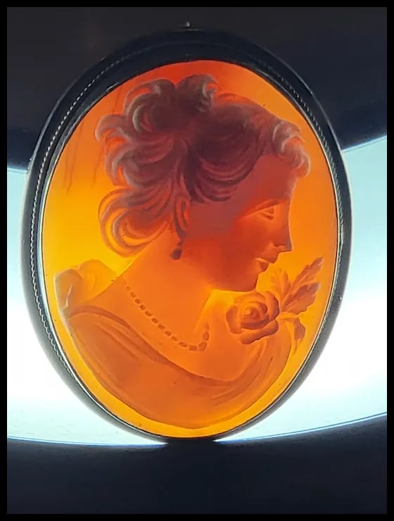 Vintage Silver Hand-Carved Shell Cameo Pendant/Brooch - 5