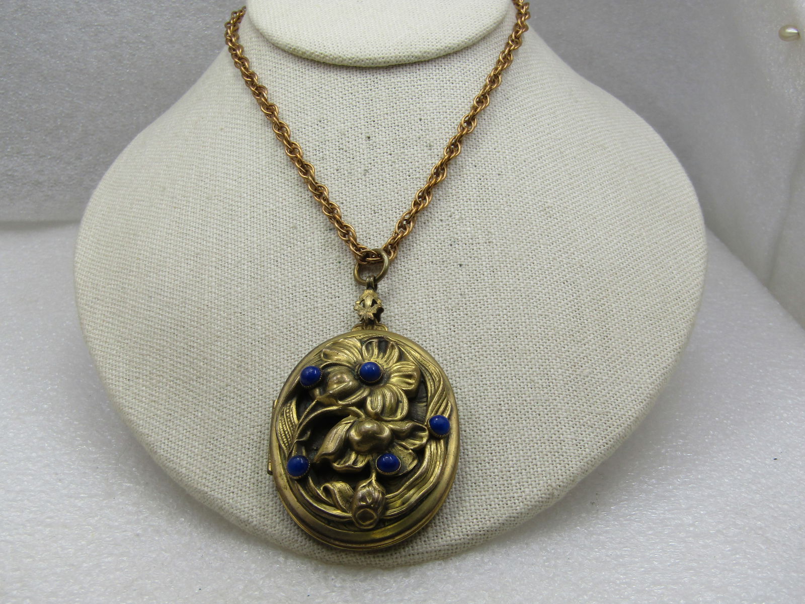 Vintage Repouse Floral Locket, Blue stones, 20" Chain, Sterling Clasp - 6