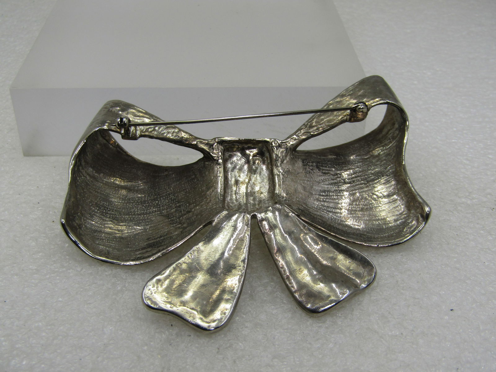 Vintage Large Bow Brooch, 3-D , 3.5" by 2.5" - 4