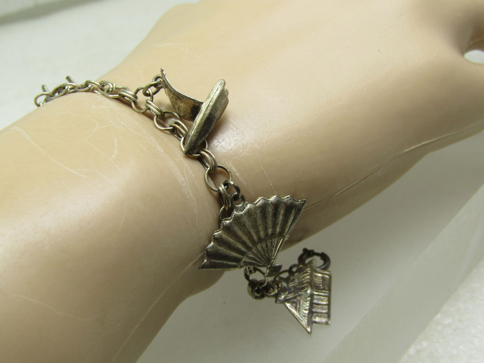 Vintage Sterling Japanese Charm Bracelet, 1950's, Original Box 6" - 7