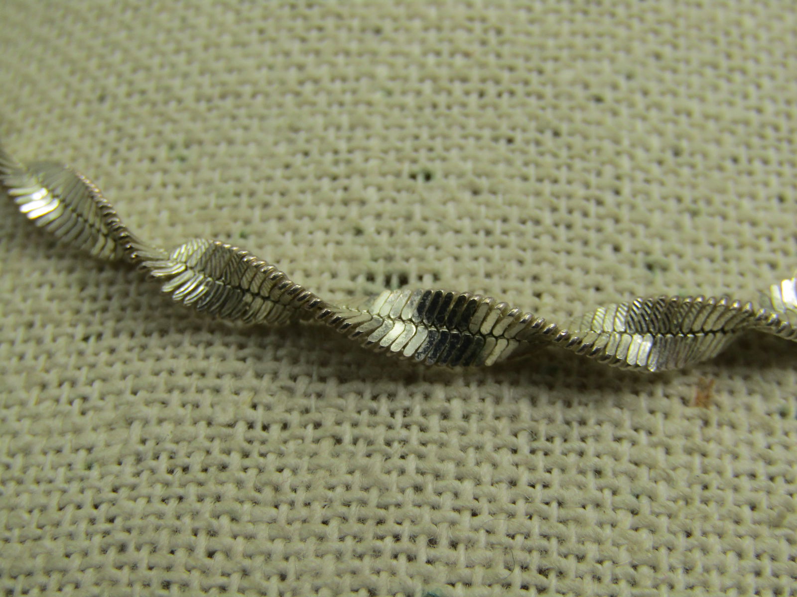 Vintage Sterling Twisted Herringbone Necklace, 24" Signed HAN - 3