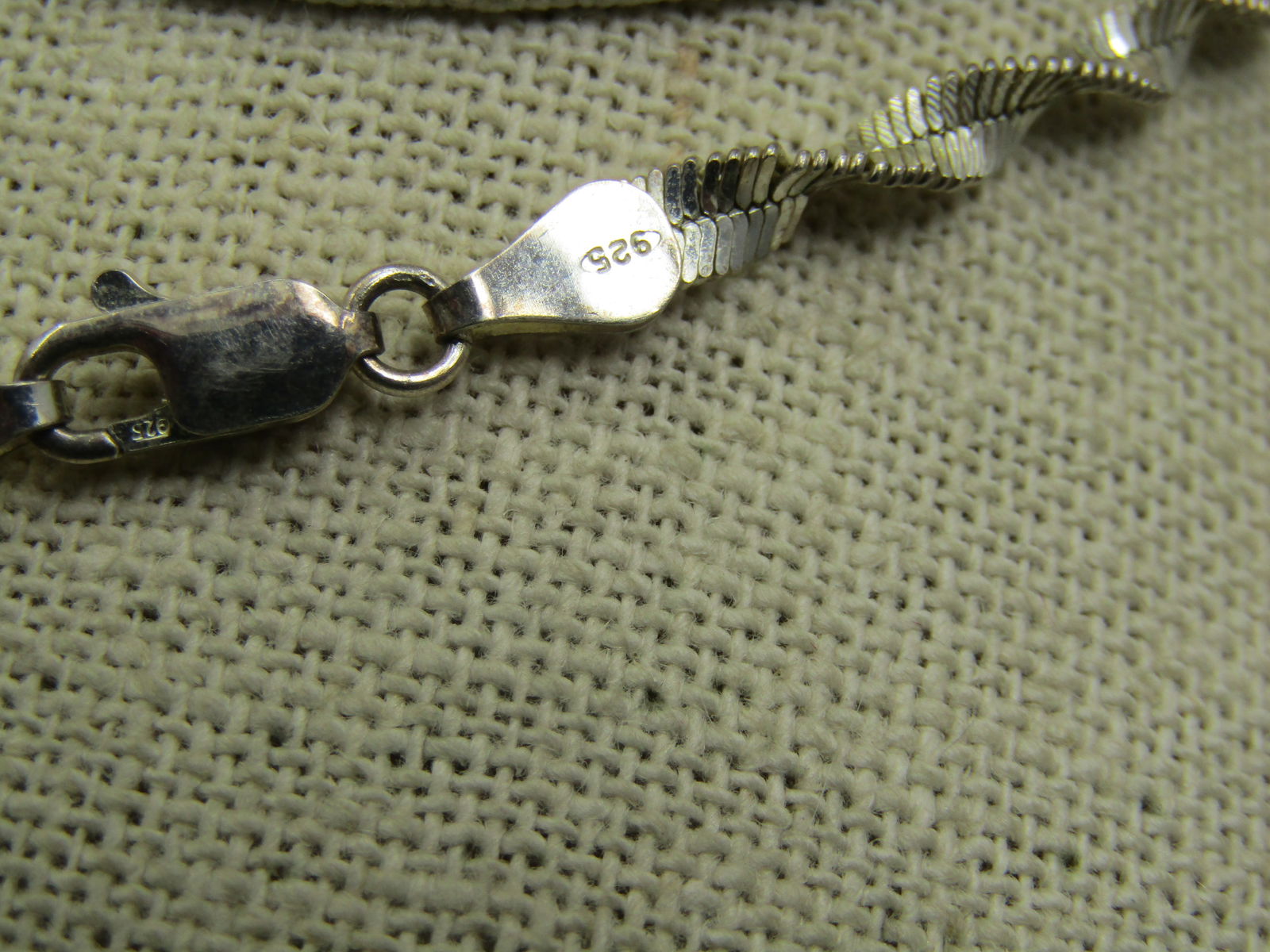 Vintage Sterling Twisted Herringbone Necklace, 24" Signed HAN - 5