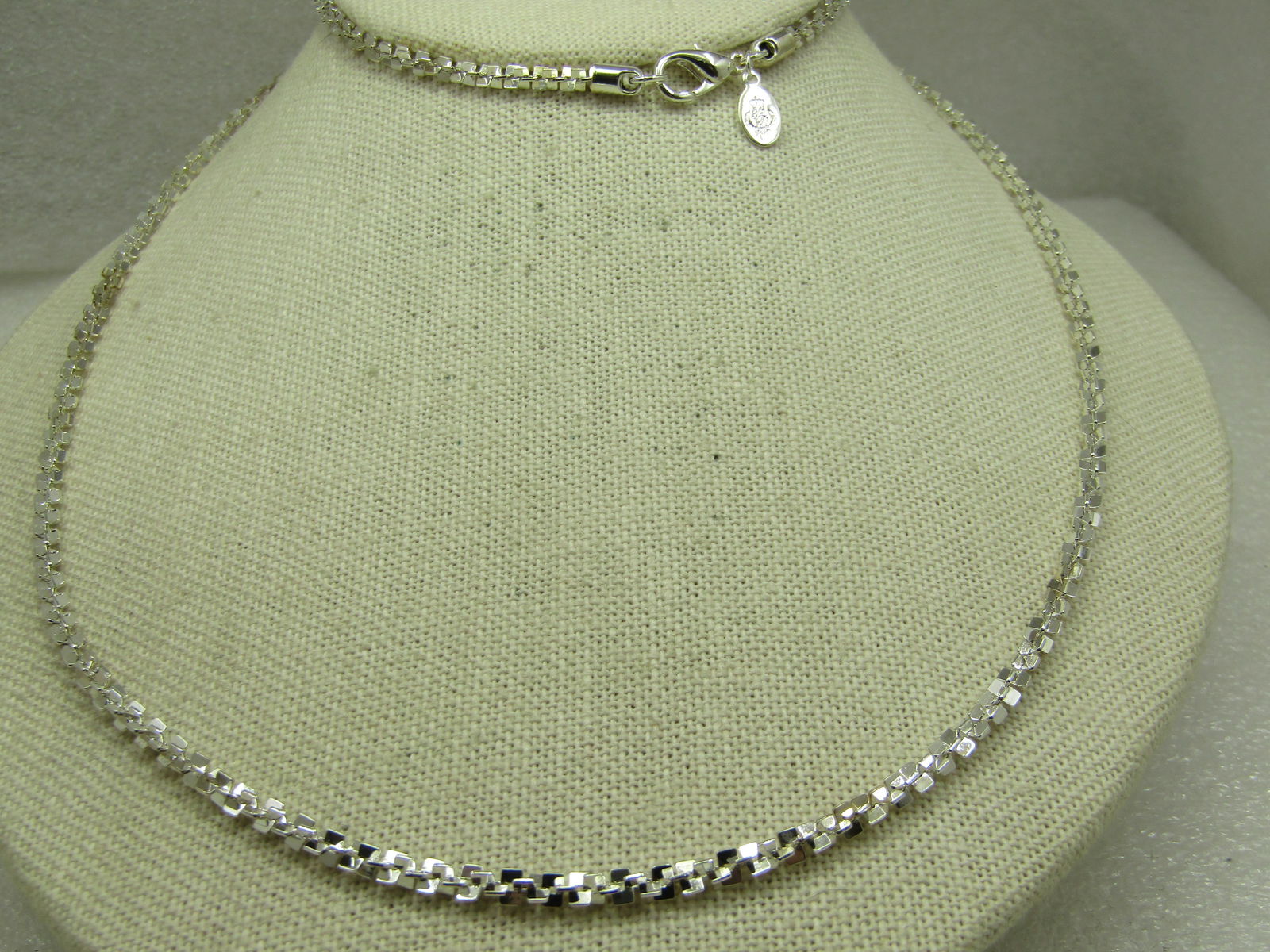 Vintage Silver Tone Spiral Link Necklace, 30", Premier Design NIB - 3