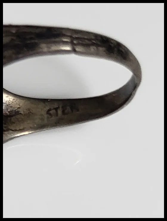 Vintage Hand-Carved Shell Cameo Pendant Ring Hllmarked STER - 7