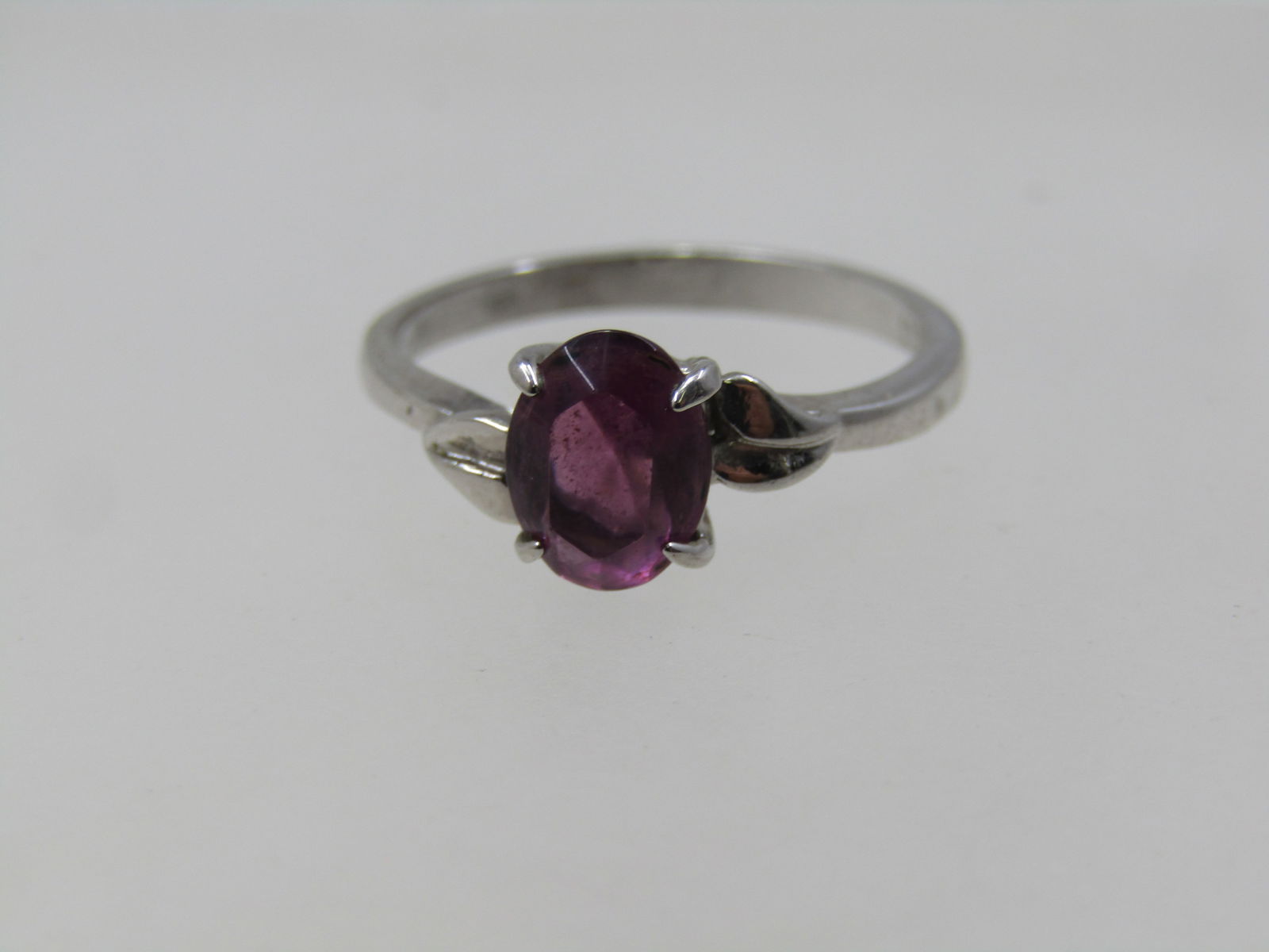 Vintage Silver Tone Purple Stone Ring, Sz. 7.5, Signed DAO - 5
