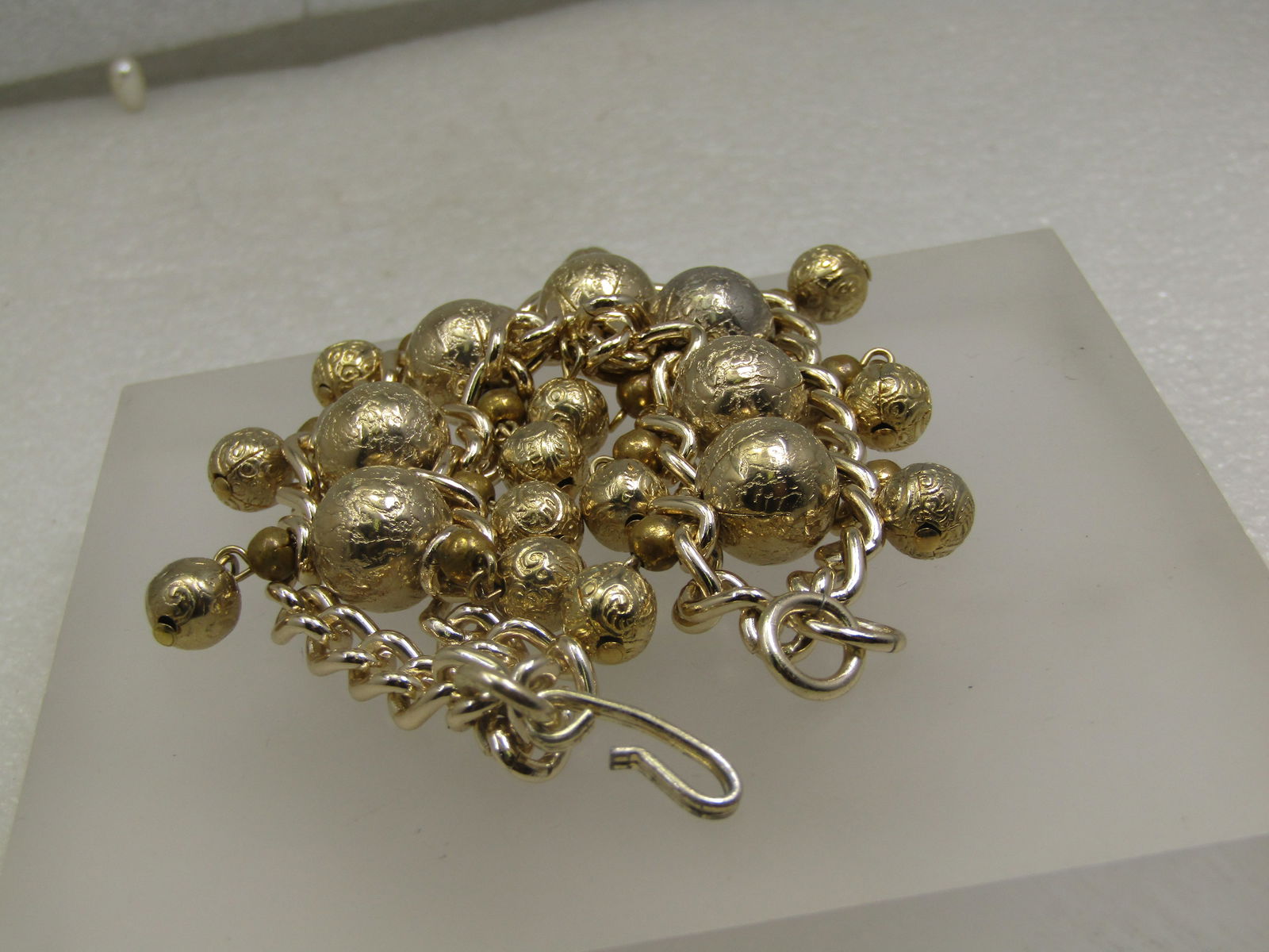 Vintage Beaded & Dangle Wide Bracelet, 7.5", Gold Tone - 5