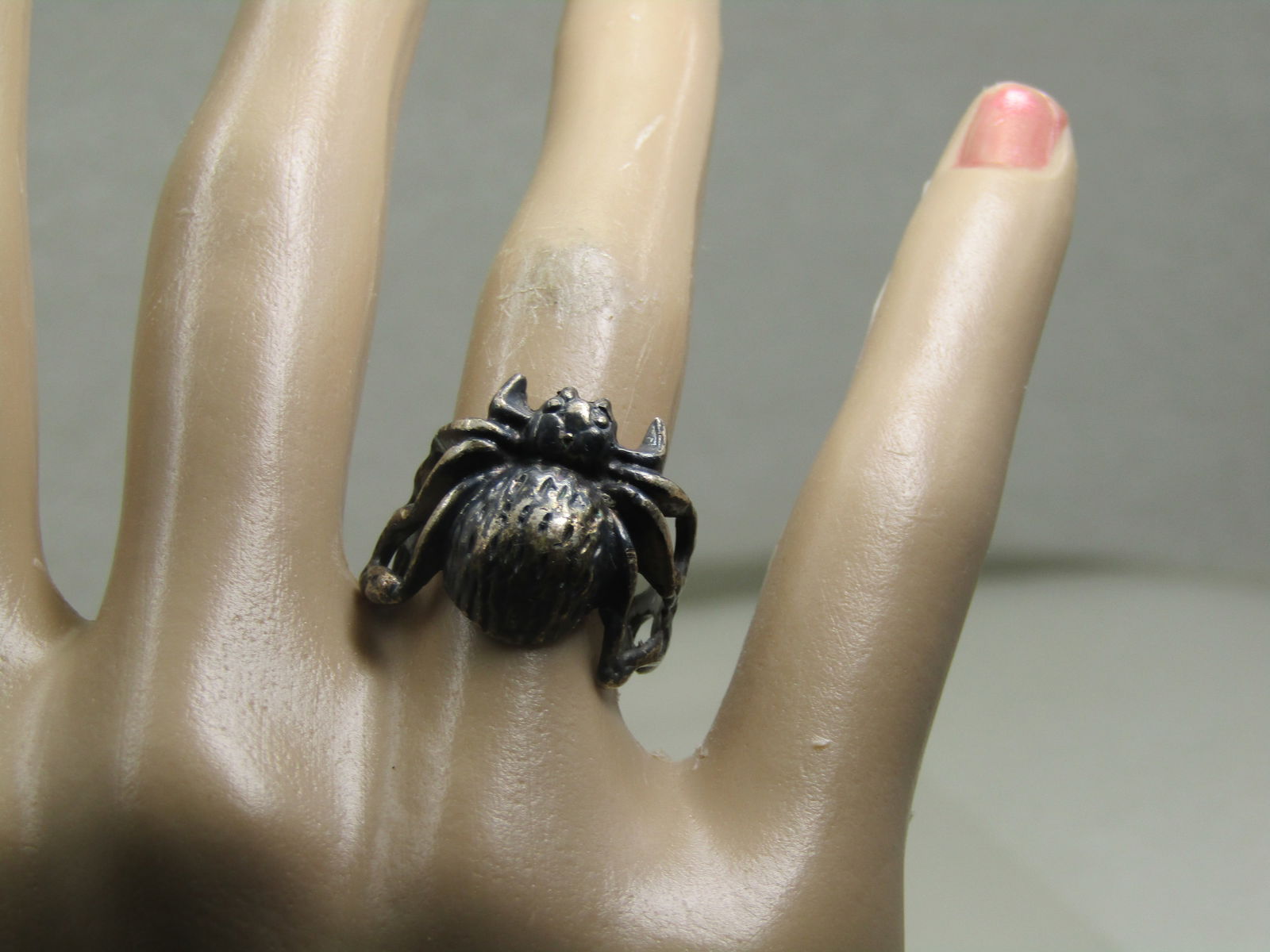 Vintage Sterling Wide Spider Ring, Sz. 6, Age 1960's-1970's - 9