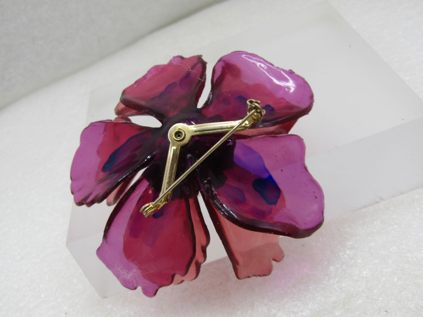 Vintage Large Purple/Pink Lucite Blossom Brooch. Rhinestones, Tiered, 1940's - 6