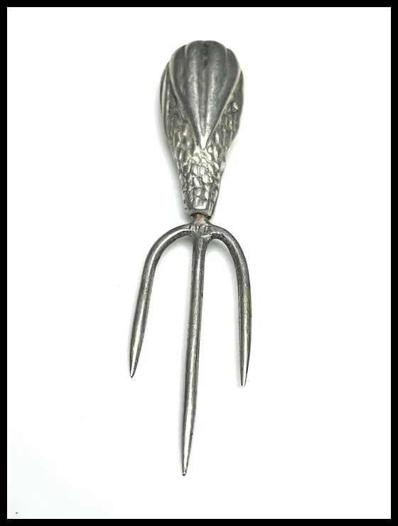 Vintage Sterling Silver Corn and the Cobb Fork - 4