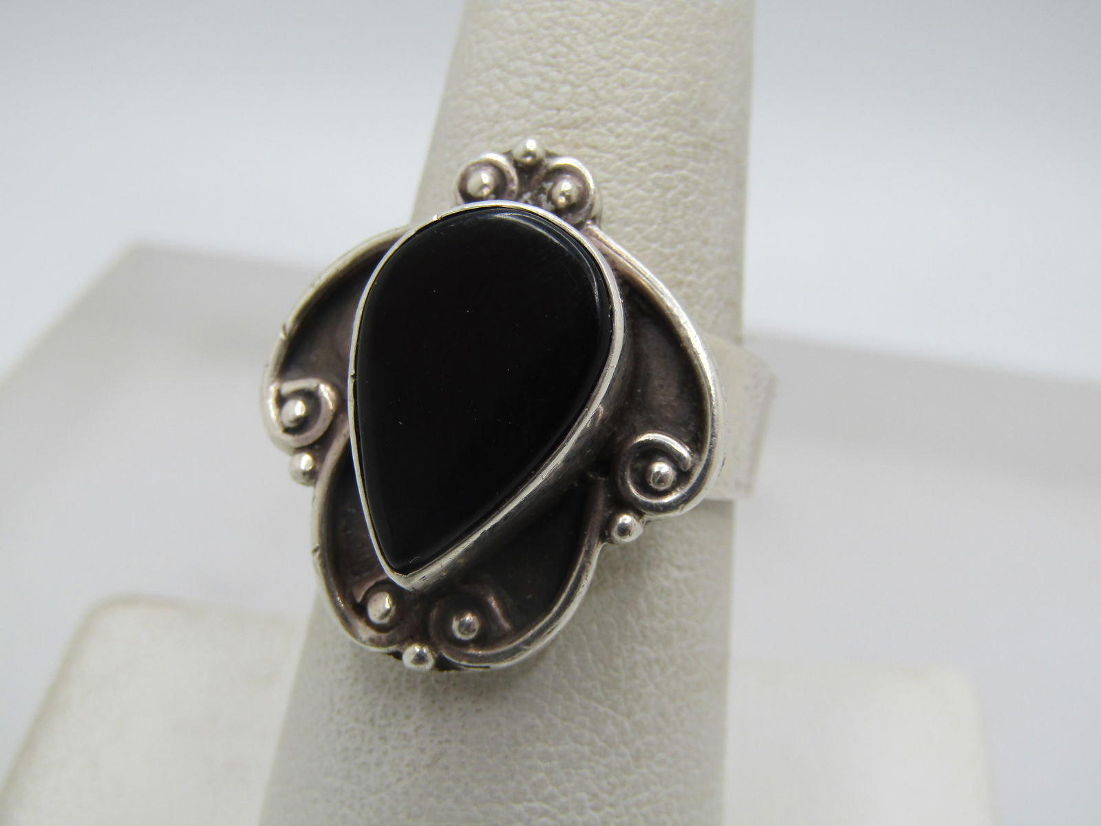 Vintage Sterling Southwestern Onyx Ring, Sz. 7.5, 1970's-1980's - 3