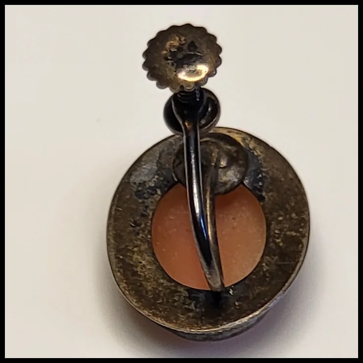 Vintage Shell Cameo Earrings - 6