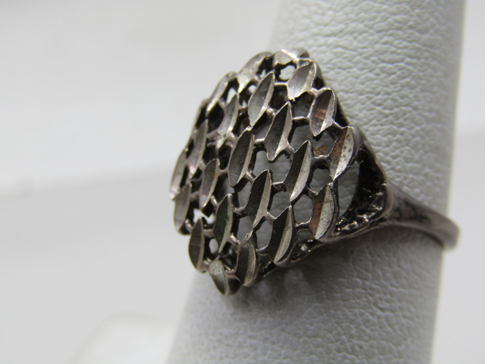 Vintage Sterling Diamond Cut Woven Ring, Sz. 7.5, Signed TSC - 2