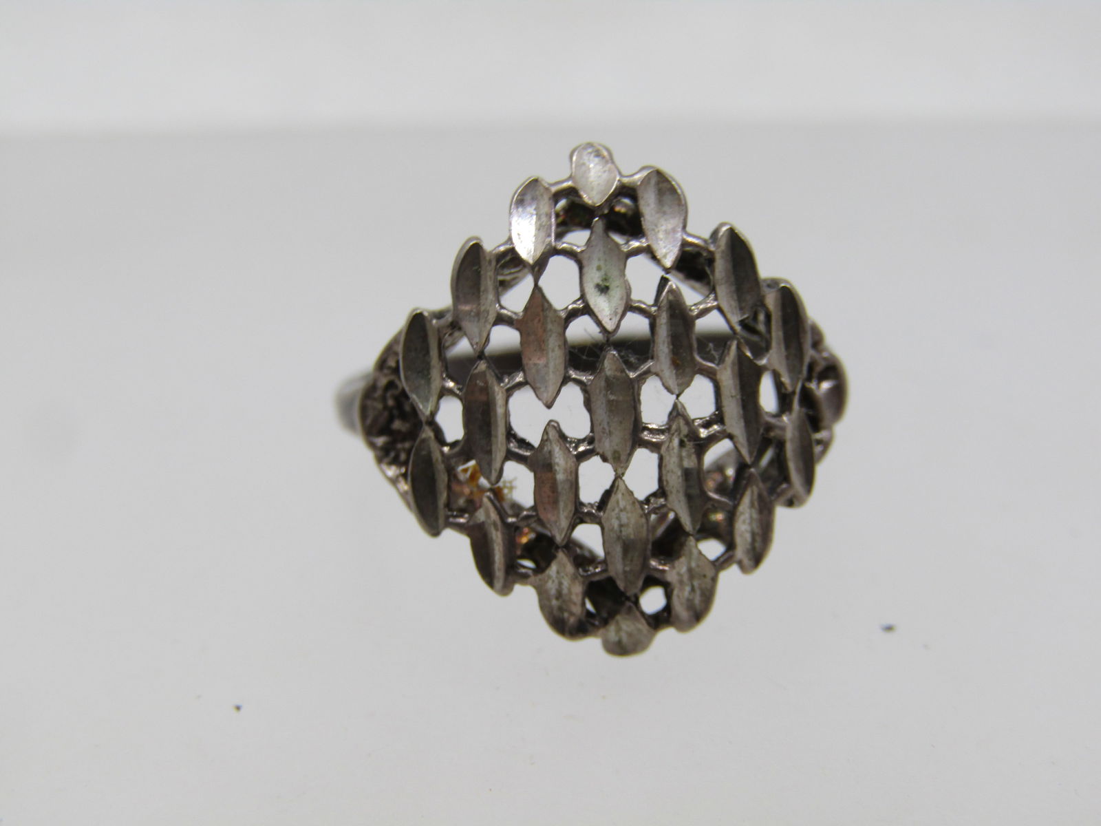 Vintage Sterling Diamond Cut Woven Ring, Sz. 7.5, Signed TSC - 4