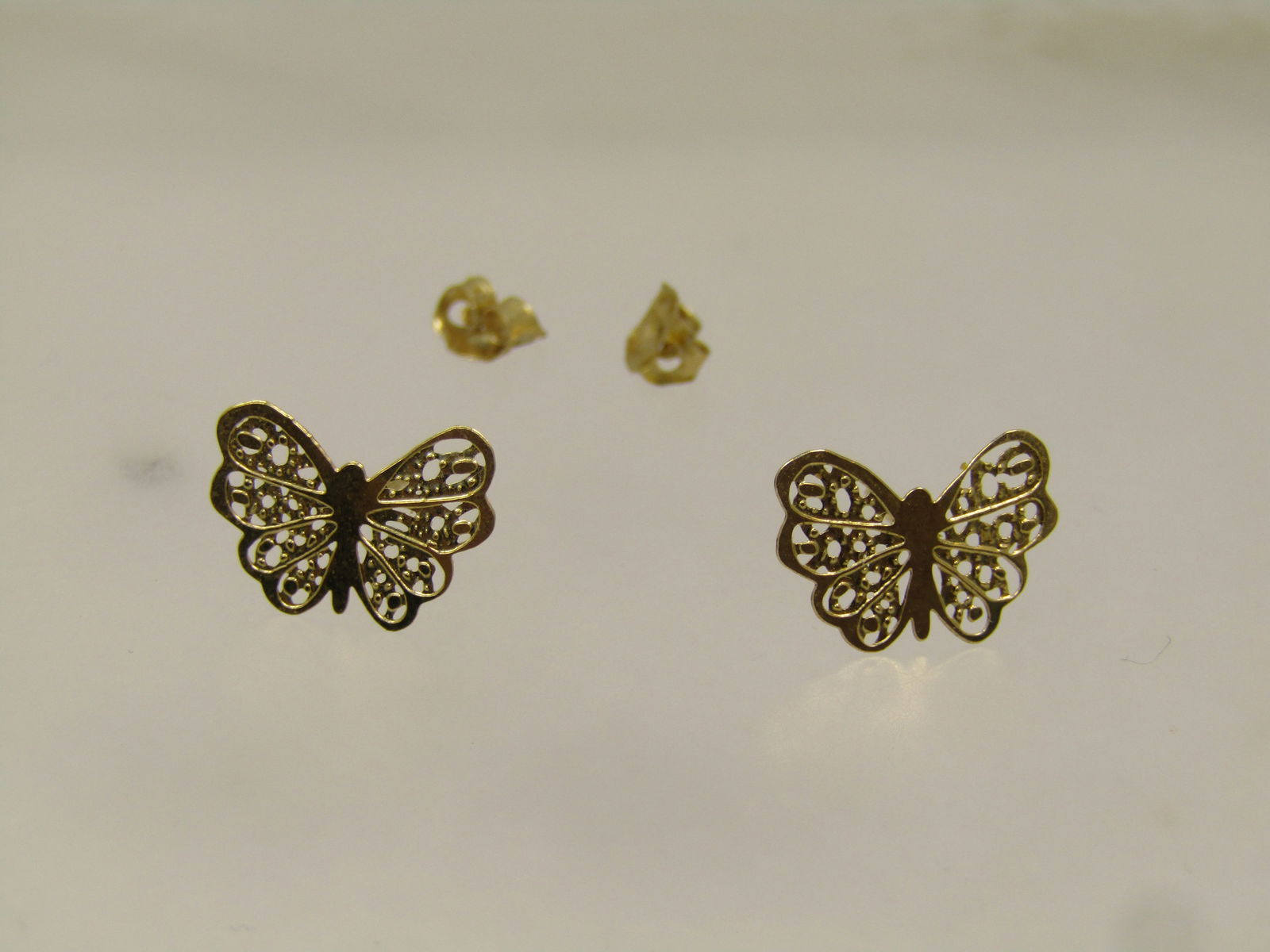 Vintage 14kt Butterfly Earrings, Pierced, Original Box, 1980's - 4