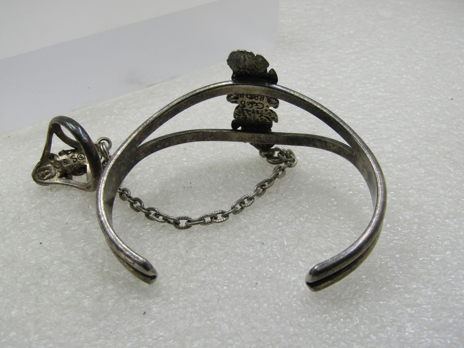 Vintage Southwestern Turquoise Coral Chip Cuff Bracelet & Attached Ring, 1988 - 4