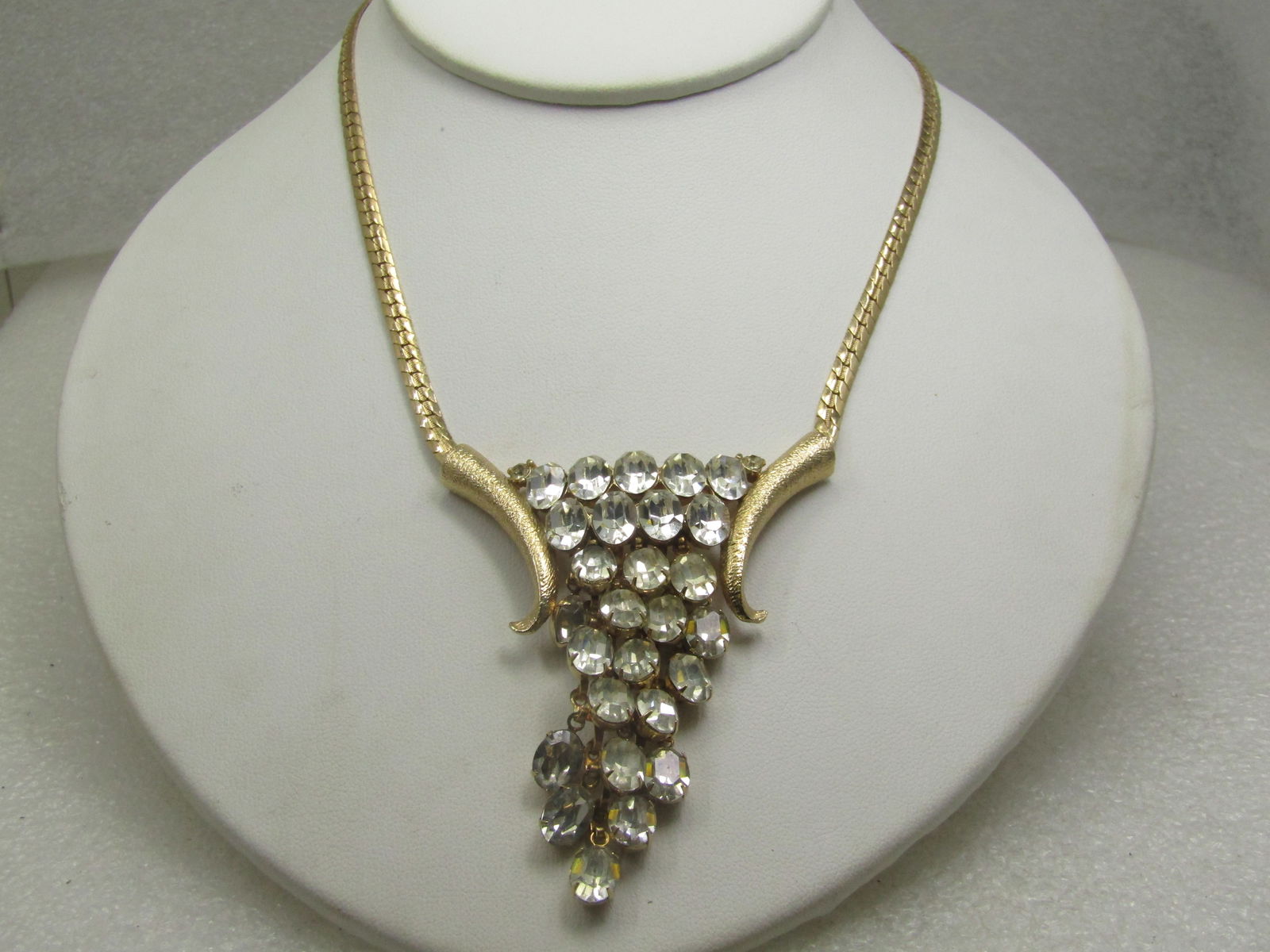 Vintage Clear Cascading Rhinestone Necklace Earrings Sett, 15" - 3