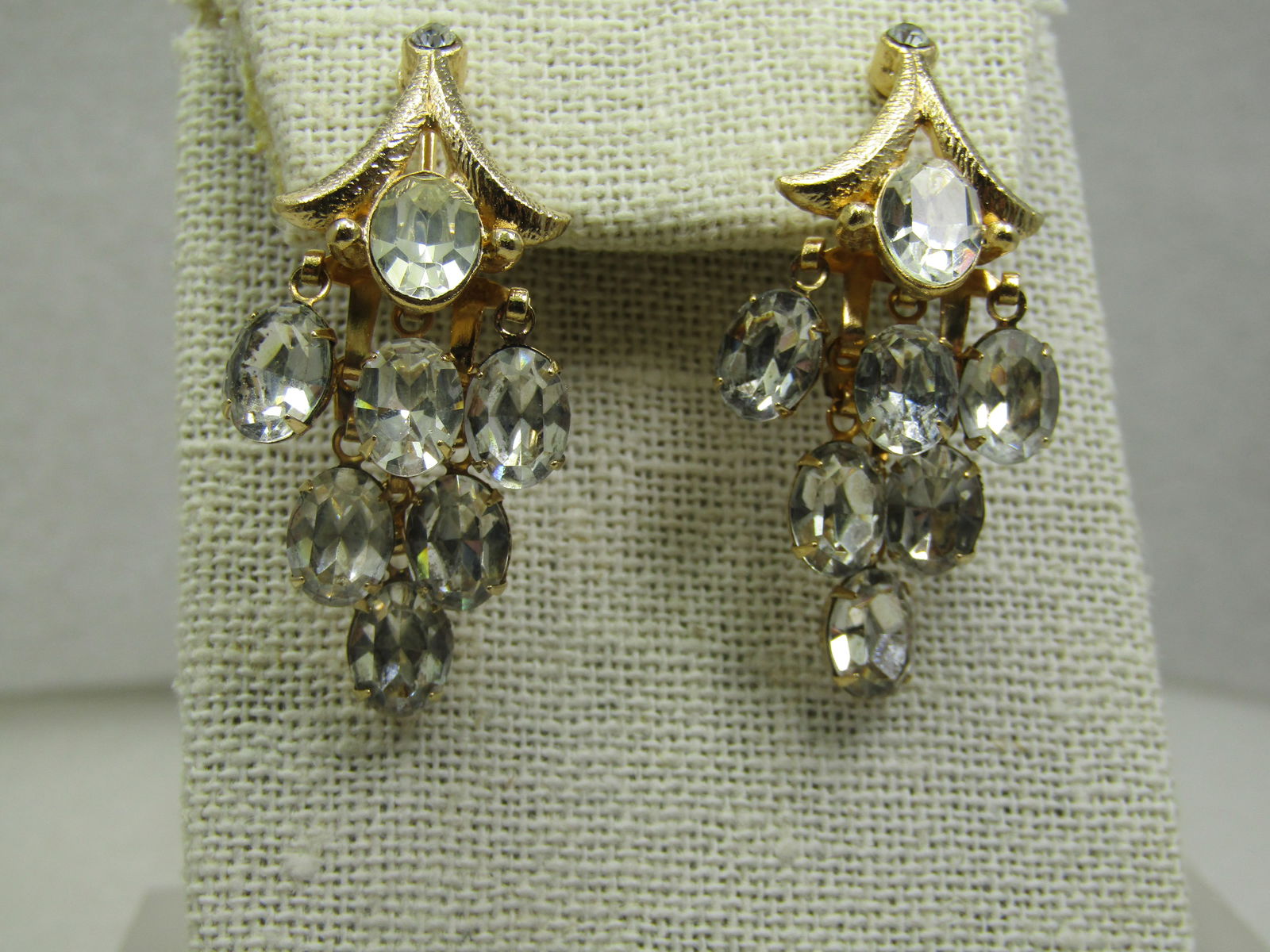 Vintage Clear Cascading Rhinestone Necklace Earrings Sett, 15" - 9