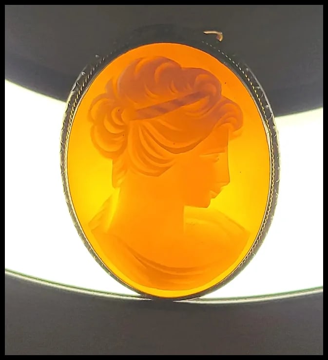 Vintage Silver Hand-Carved Shell Cameo Pendant/Brooch - 4