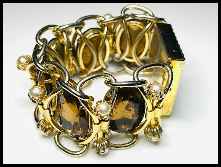 Vintage Costume Jewelry Statement Bracelet - 4